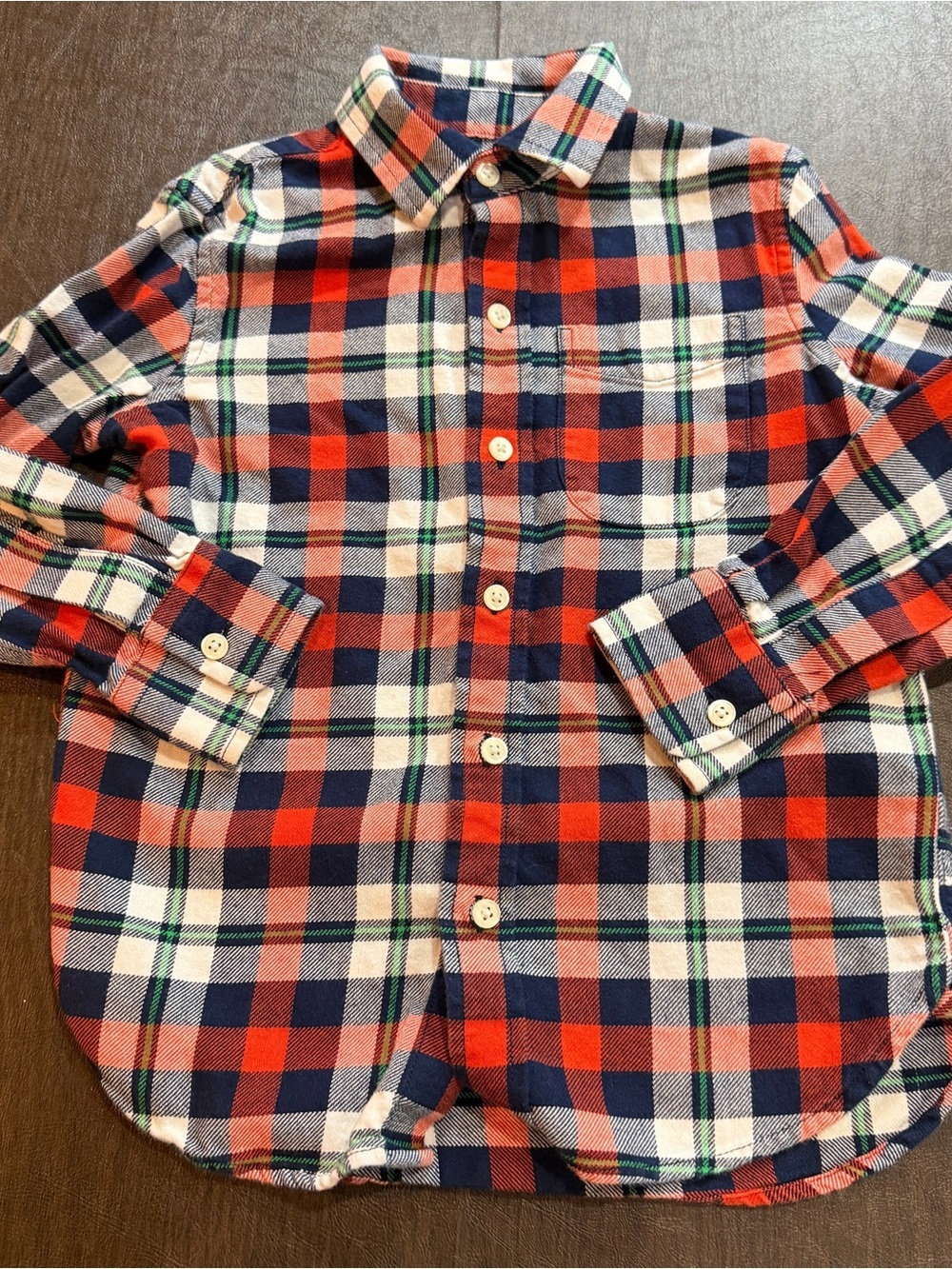 Gap Kids Plaid Button-Down Shirt Size S (6-7)